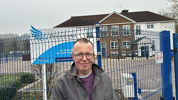Tony Pearce
